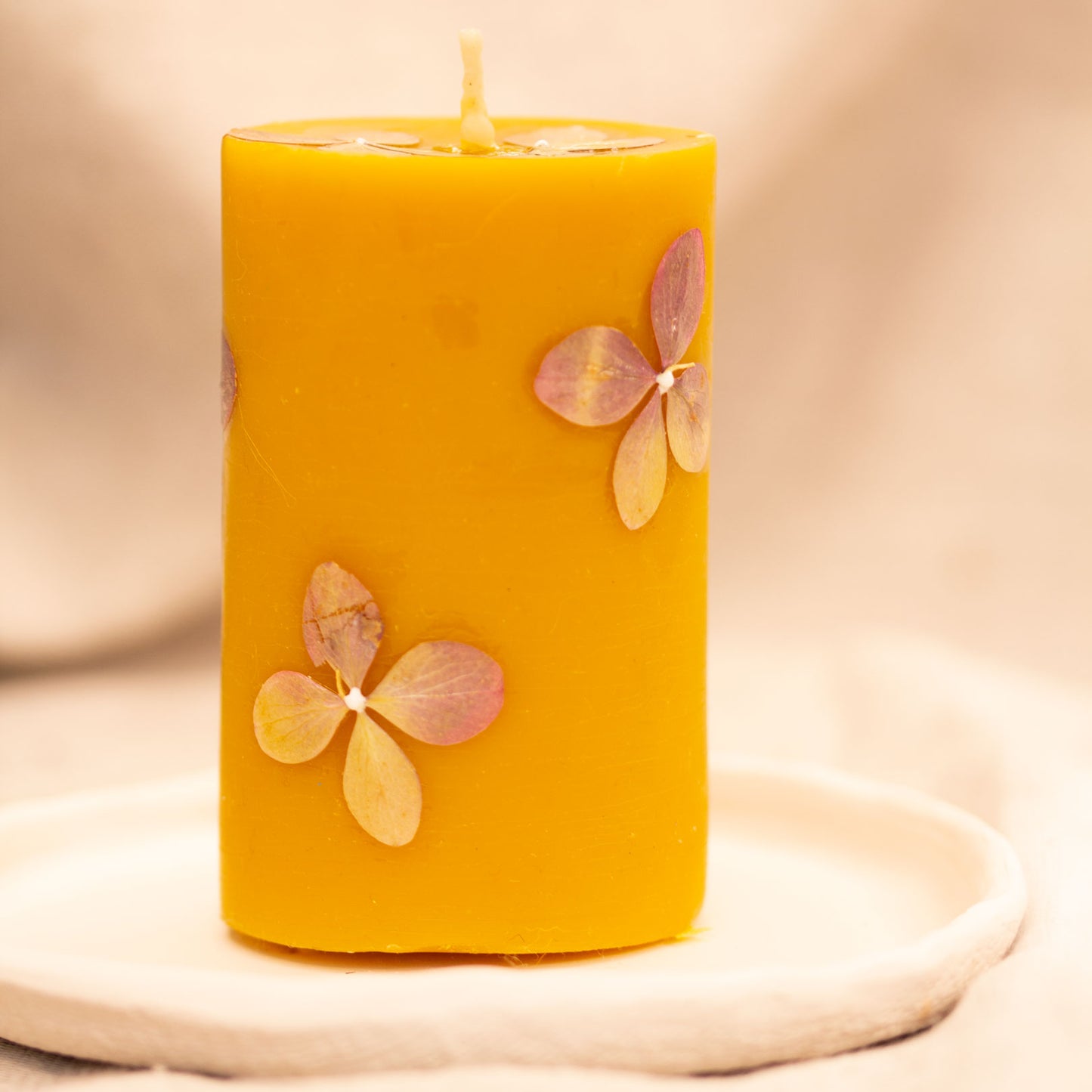 Beeswax candle