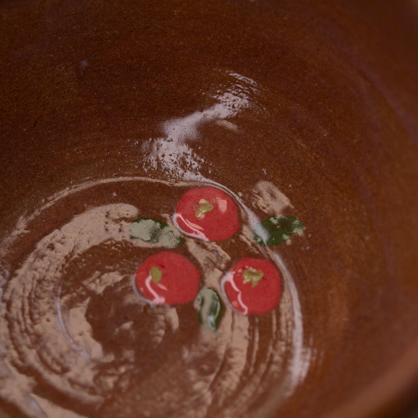 Ceramic dishes set with Cranberries