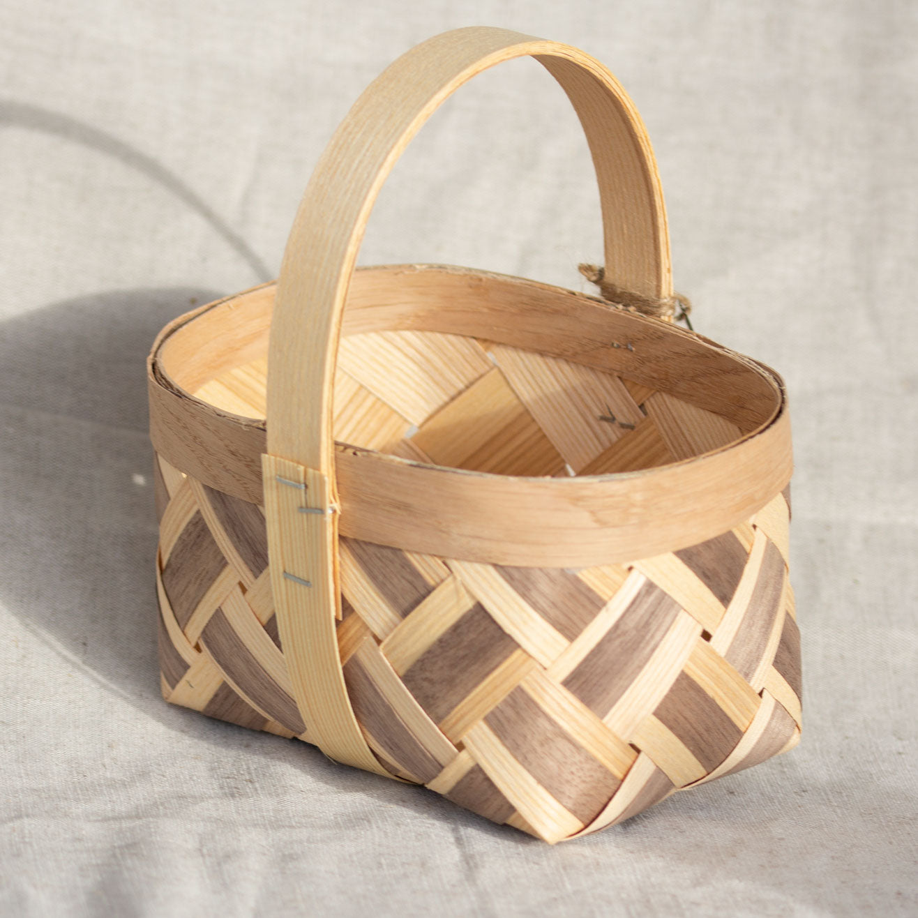 Woodwicker  basket