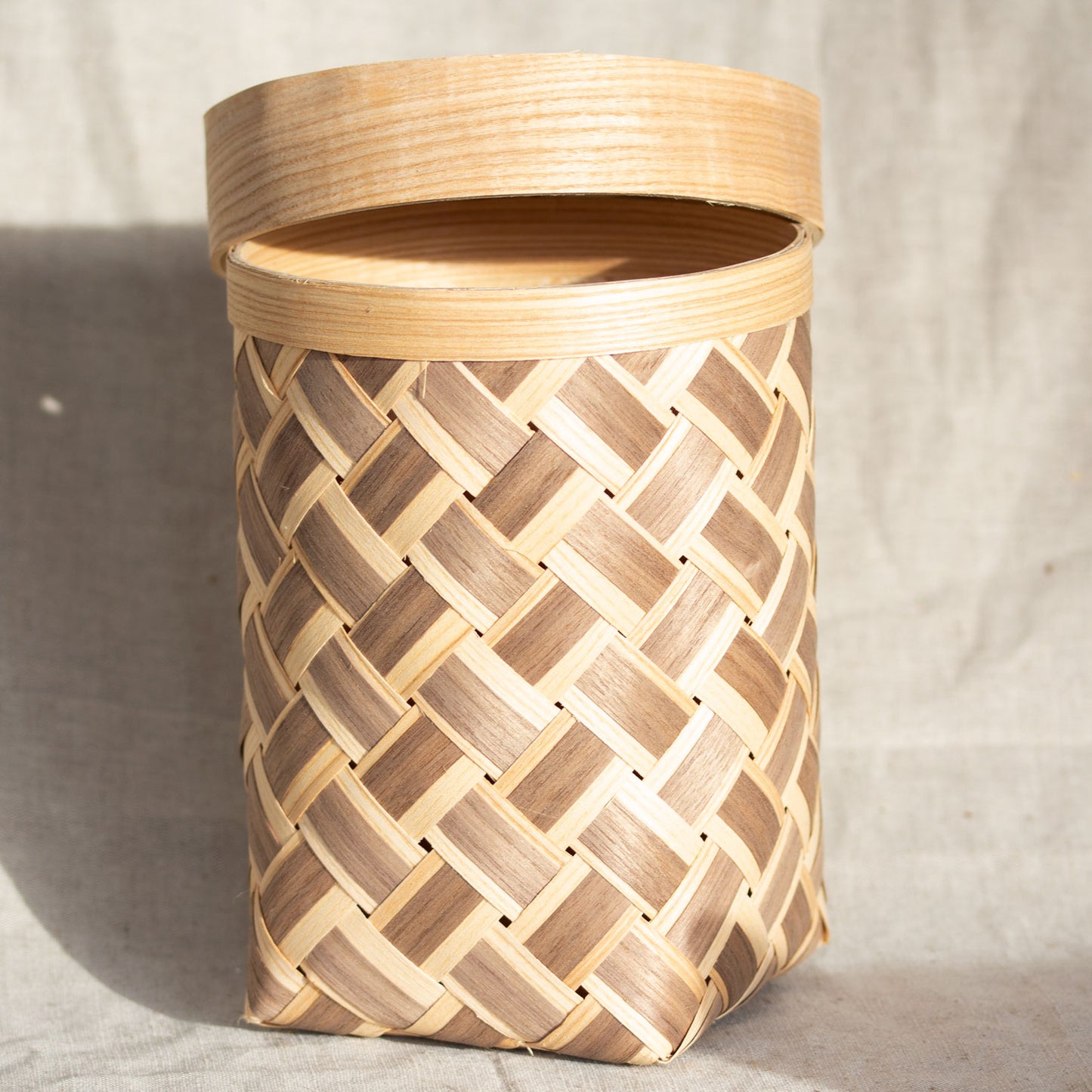 Woodwicker  basket