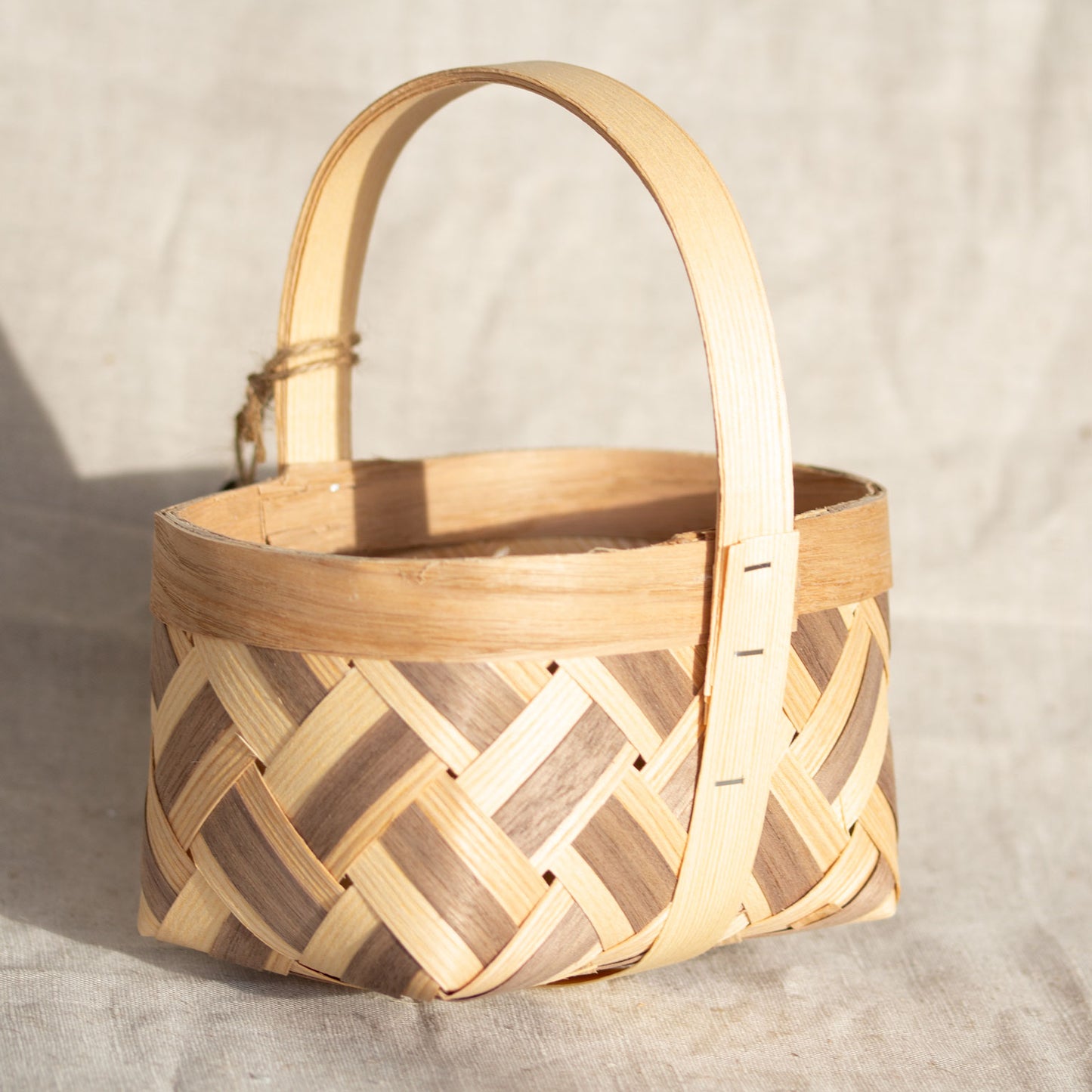 Woodwicker  basket