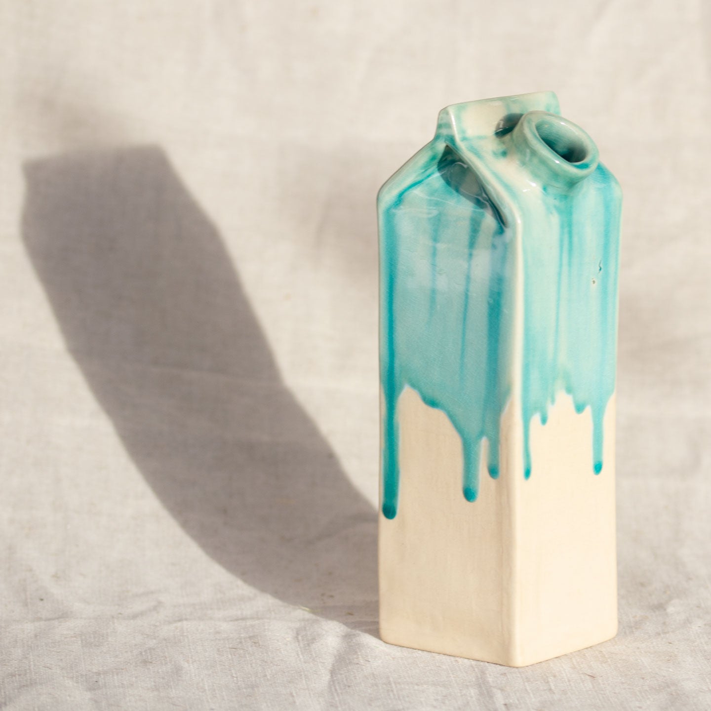 Ceramic vase Milk